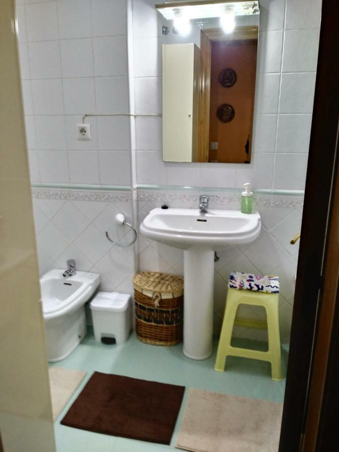 Amplio Loft Con Plaza De Garaje Daire Onís Dış mekan fotoğraf
